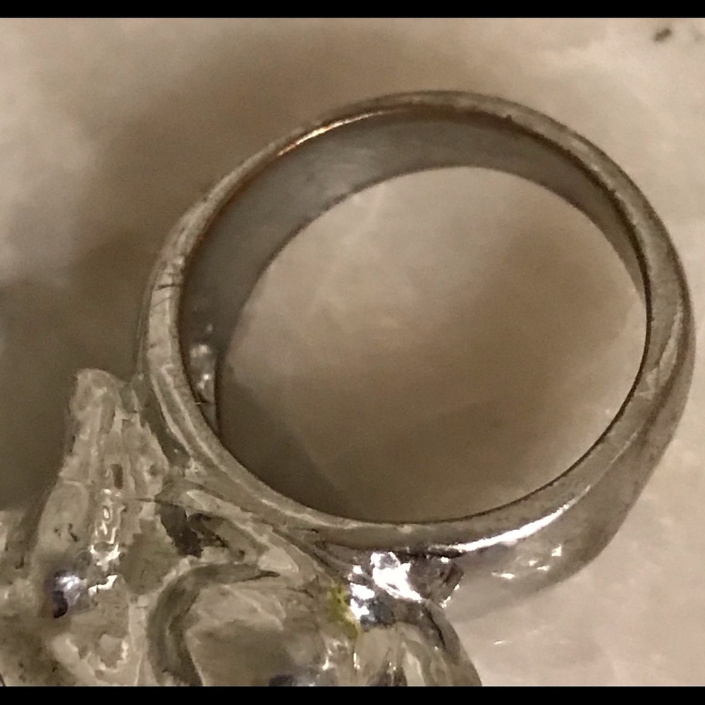 Silver Tone Rabbit 🐇 Ring - Picture 5 of 10